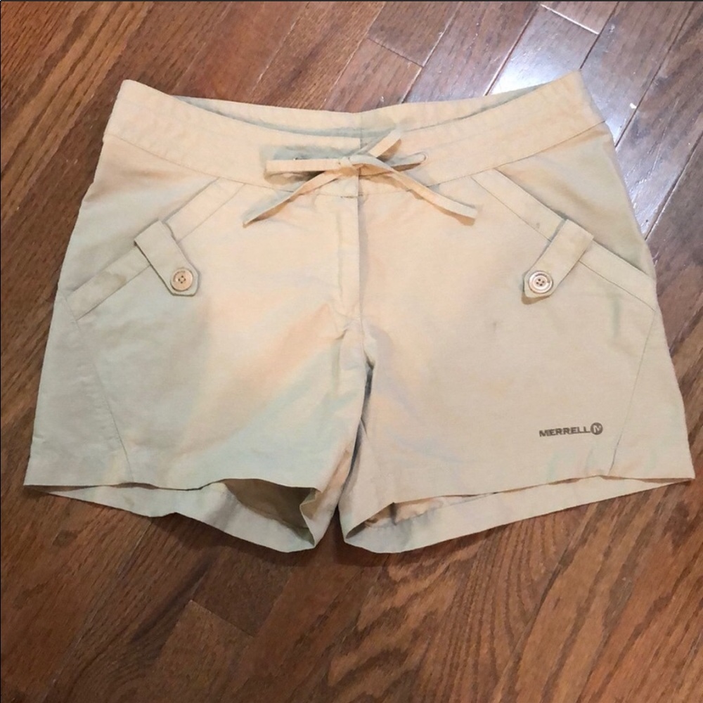 Merrel khaki shorts